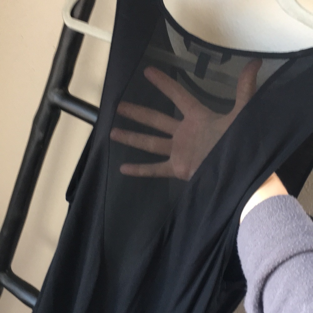 Banana Republic Tank w Silk V Neck